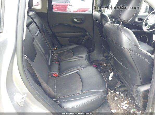 3C4NJDBB2KT670308 2019 JEEP COMPASS Silver VIN კოდის სტიკერის ხედი