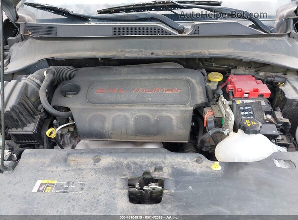 3C4NJDBB2KT670308 2019 JEEP COMPASS Silver უკანა ხედი