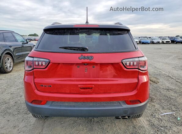 3C4NJDBB2KT696312 2019 JEEP COMPASS Red უკანა ხედი