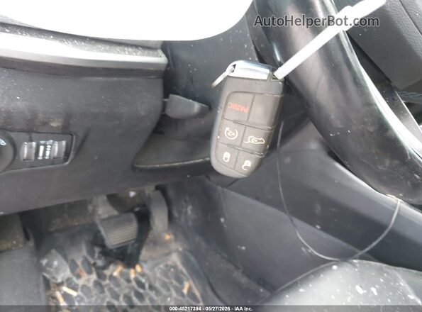 3C4NJDBB2NT147987 2022 JEEP COMPASS Gray Dashboard view