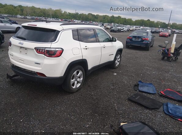 3C4NJDBB3JT175808 2018 JEEP COMPASS White Rear right