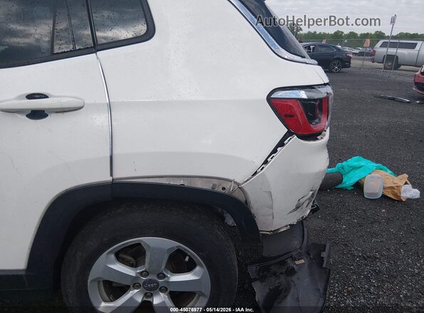 3C4NJDBB3JT175808 2018 JEEP COMPASS White Front view