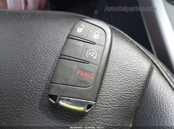 3C4NJDBB3JT201629 2018 JEEP COMPASS Черный Вид панели приборов