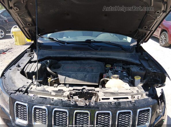 3C4NJDBB3JT440436 2018 JEEP COMPASS Черный Вид сзади