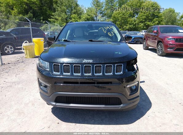 3C4NJDBB3JT440436 2018 JEEP COMPASS Черный Вид щитка приборов