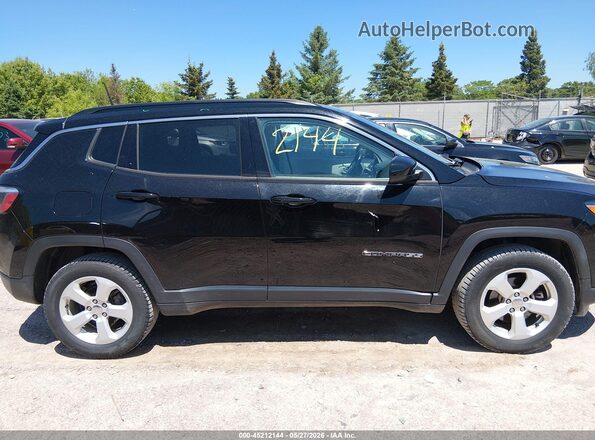 3C4NJDBB3JT440436 2018 JEEP COMPASS Черный Вид задней части салона