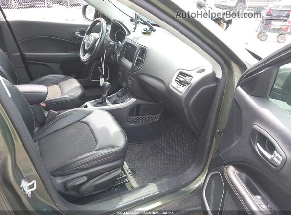 3C4NJDBB4KT840359 2019 JEEP COMPASS Green Vista interior delantera