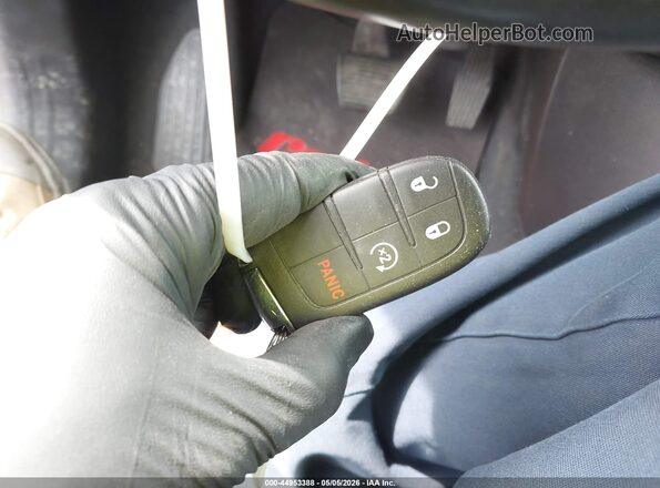 3C4NJDBB4KT840359 2019 JEEP COMPASS Green Vista del salpicadero