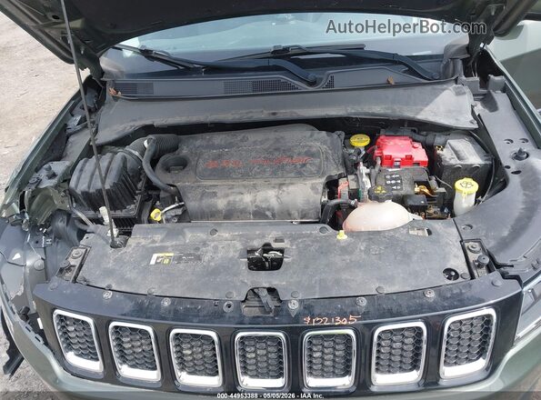 3C4NJDBB4KT840359 2019 JEEP COMPASS Green Vista trasera