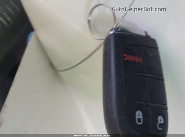 3C4NJDBB5HT674877 2017 JEEP NEW COMPASS White 