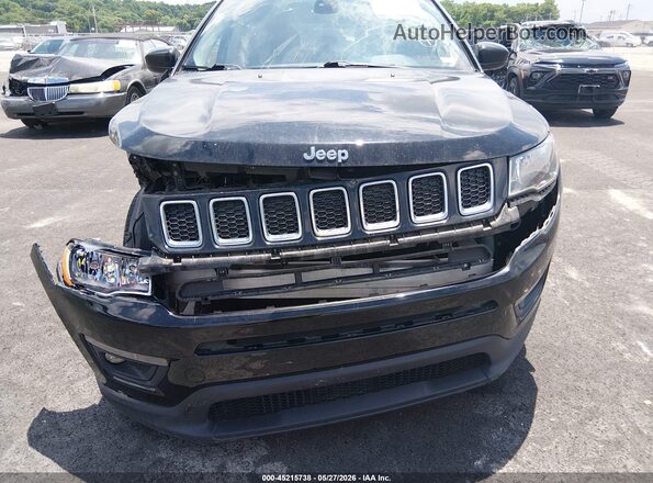 3C4NJDBB5JT179472 2018 JEEP COMPASS Black Front view