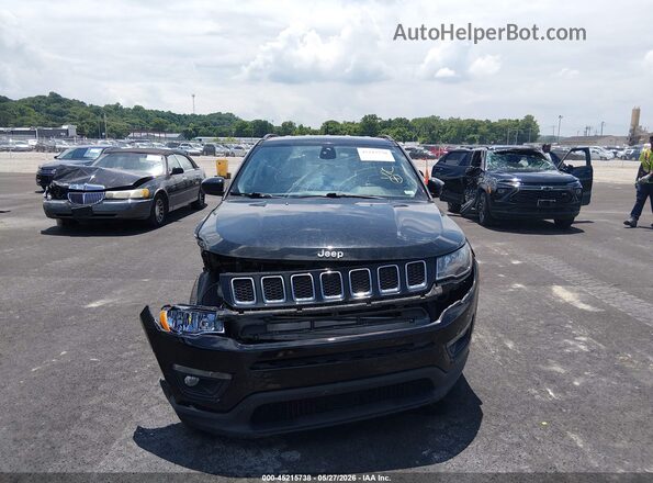 3C4NJDBB5JT179472 2018 JEEP COMPASS Black Rear interior view