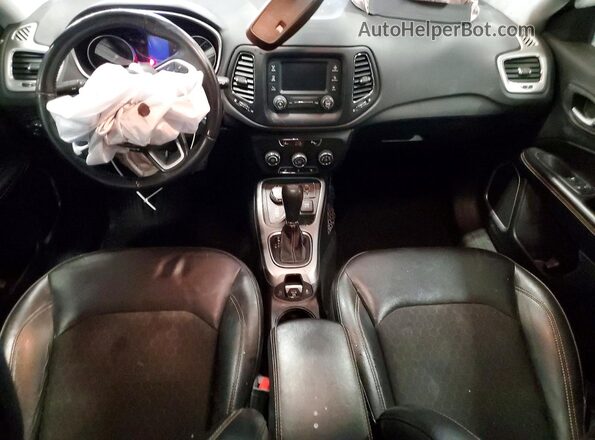 3C4NJDBB5JT454662 2018 JEEP COMPASS Silver Առջևի վահանակի տեսք