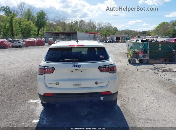3C4NJDBB5KT839043 2019 JEEP COMPASS White 