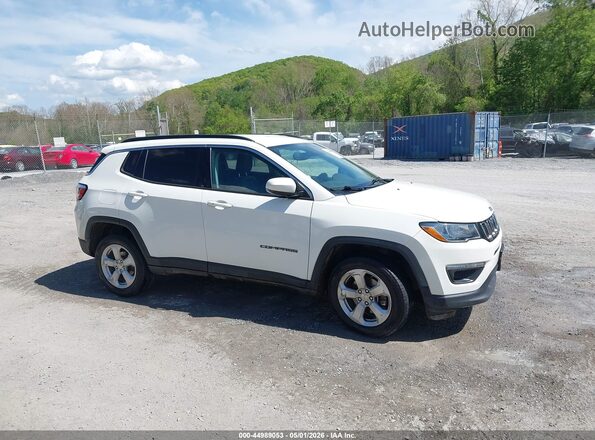 3C4NJDBB5KT839043 2019 JEEP COMPASS White Вид задньої частини салону