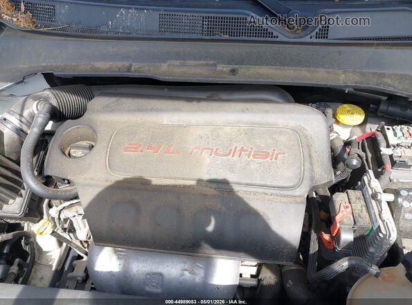 3C4NJDBB5KT839043 2019 JEEP COMPASS White Вид ззаду