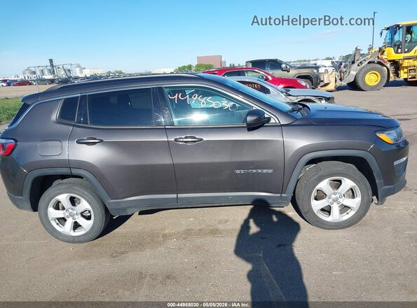 3C4NJDBB5LT174999 2020 JEEP COMPASS Gray უკანა სალონის ხედი