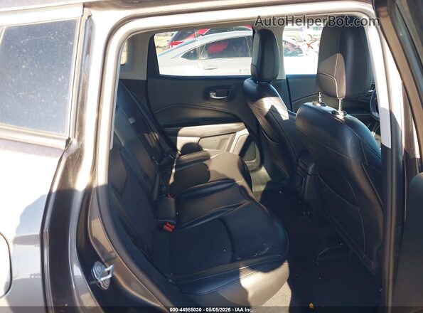 3C4NJDBB5LT174999 2020 JEEP COMPASS Gray VIN კოდის სტიკერის ხედი
