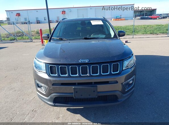 3C4NJDBB5LT174999 2020 JEEP COMPASS Gray ხელსაწყოთა პანელის ხედი