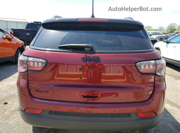 3C4NJDBB5NT165951 2022 JEEP COMPASS Burgundy უკანა ხედი