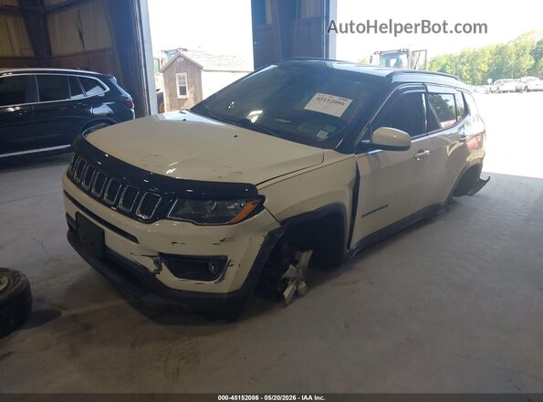 3C4NJDBB6JT114064 2018 JEEP COMPASS White Przód lewy