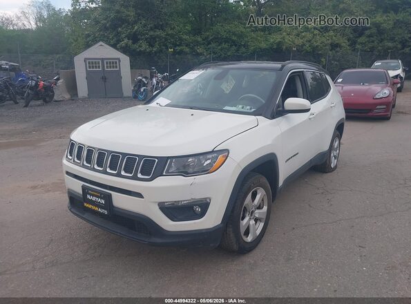 3C4NJDBB6JT270704 2018 JEEP COMPASS White Առջևի ձախ երեք քառորդ տեսարան
