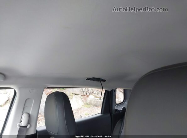 3C4NJDBB7HT650824 2017 JEEP NEW COMPASS Silver 