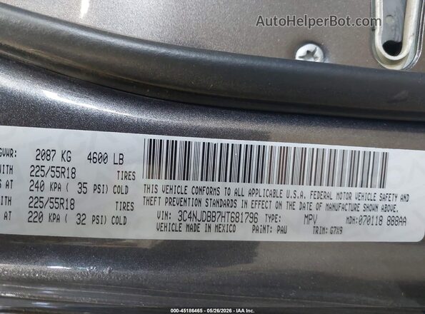 3C4NJDBB7HT681796 2017 JEEP NEW COMPASS Gray 