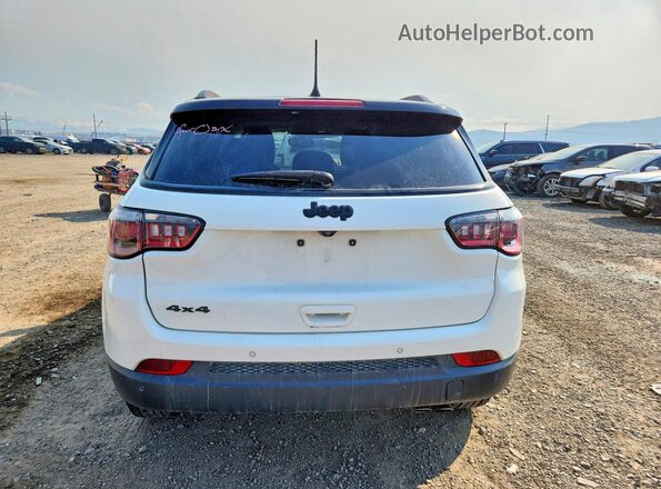3C4NJDBB7KT648613 2019 JEEP COMPASS White უკანა ხედი