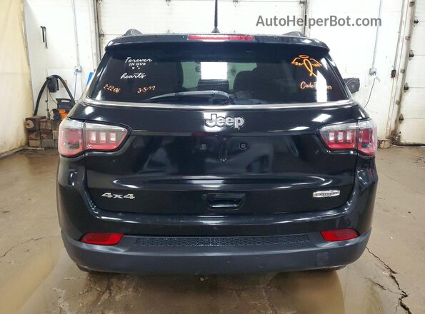 3C4NJDBB8HT687901 2017 JEEP COMPASS Black უკანა ხედი