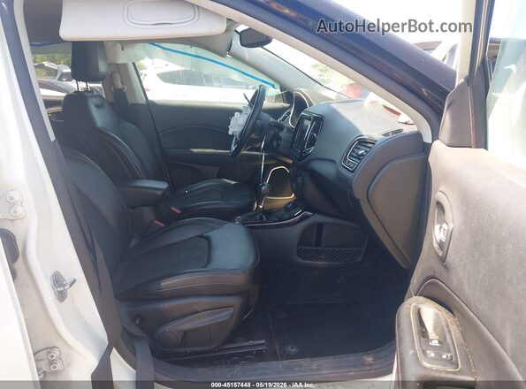 3C4NJDBB8KT713128 2019 JEEP COMPASS White წინა სალონის ხედი
