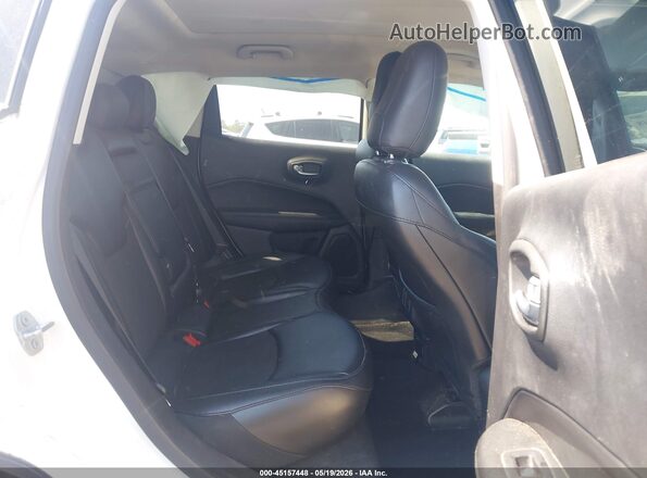 3C4NJDBB8KT713128 2019 JEEP COMPASS White VIN კოდის სტიკერის ხედი