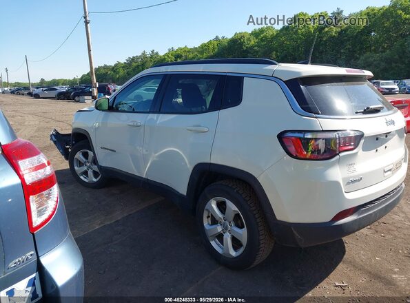 3C4NJDBBXMT534334 2021 JEEP COMPASS White 360 interior view