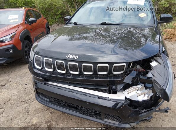 3C4NJDBBXNT136221 2022 JEEP COMPASS Black 