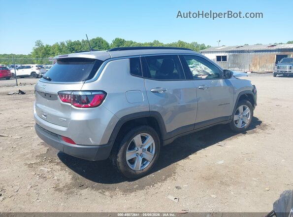 3C4NJDBBXNT201097 2022 JEEP COMPASS Silver Задня права чверть