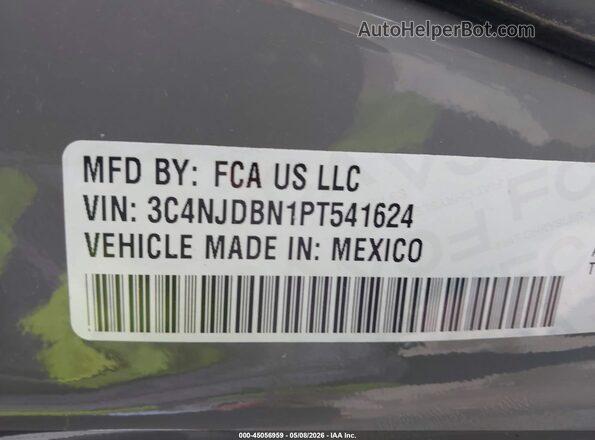 3C4NJDBN1PT541624 2023 JEEP COMPASS Gray Widok komory silnika
