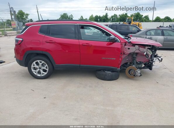 3C4NJDBN1ST527389 2025 JEEP COMPASS Red უკანა სალონის ხედი