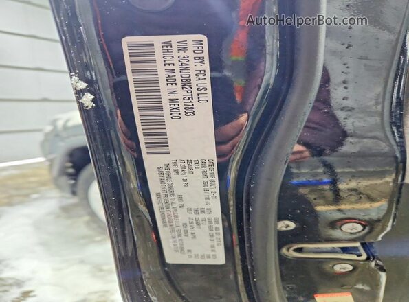 3C4NJDBN2PT517803 2023 JEEP COMPASS Black 