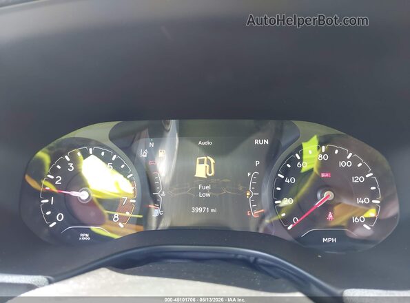 3C4NJDBN2RT109790 2024 JEEP COMPASS Silver Vista de los asientos traseros