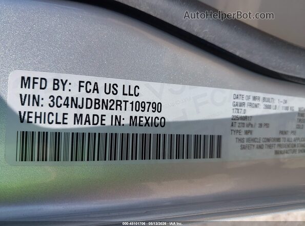 3C4NJDBN2RT109790 2024 JEEP COMPASS Silver Vista del compartimento del motor