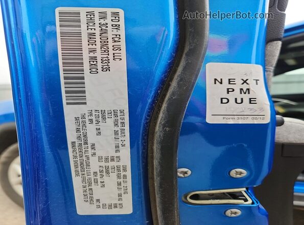 3C4NJDBN2RT133135 2024 JEEP COMPASS Blue VIN կոդի պիտակի տեսք