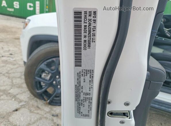 3C4NJDBN2ST508981 2025 JEEP COMPASS White Widok naklejki z numerem VIN