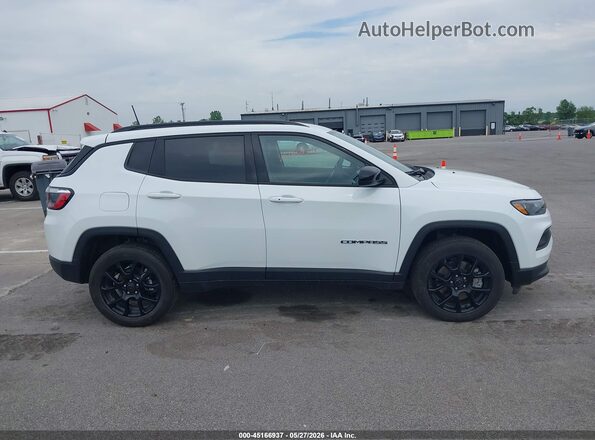 3C4NJDBN2ST534674 2025 JEEP COMPASS White უკანა სალონის ხედი