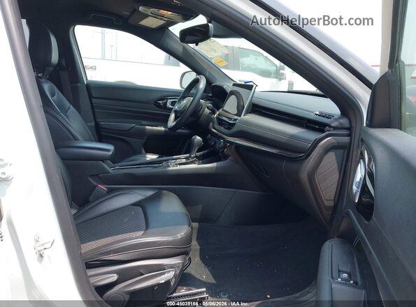 3C4NJDBN3PT535971 2023 JEEP COMPASS White Vista interior delantera