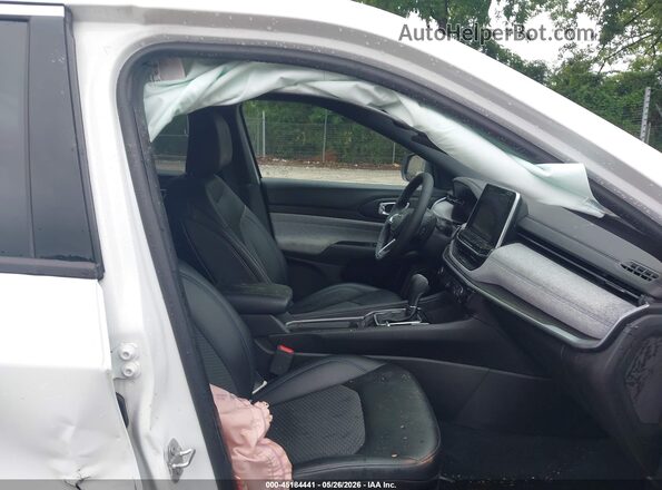3C4NJDBN3ST570891 2025 JEEP COMPASS White Front interior view