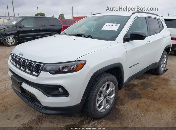 3C4NJDBN4ST586162 2025 JEEP COMPASS White Vista tres cuartos delantera izquierda