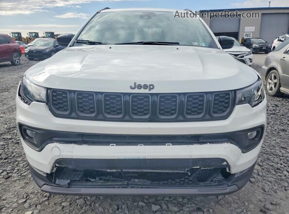 3C4NJDBN4TT192808 2026 JEEP COMPASS White Front view