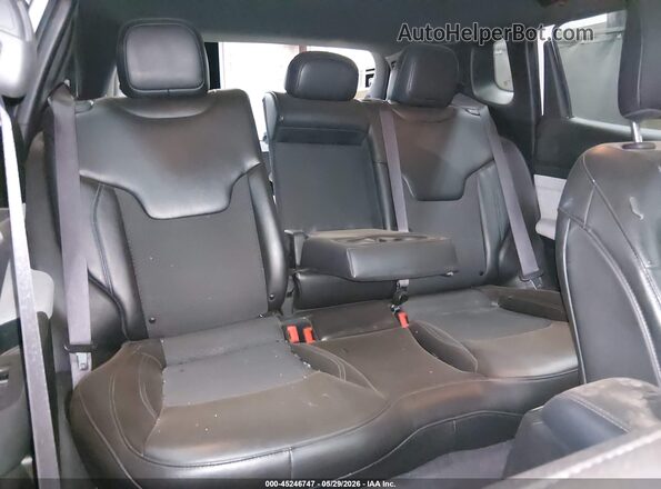 3C4NJDBN7PT553390 2023 JEEP COMPASS White Vista de la etiqueta del VIN