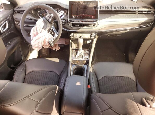 3C4NJDBN8TT179866 2026 JEEP COMPASS Black Vista del salpicadero