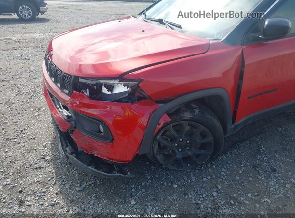 3C4NJDBN9PT563483 2023 JEEP COMPASS Red Вид спереду